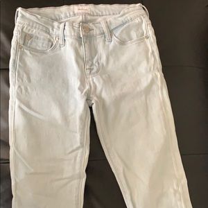 Women’s jeans